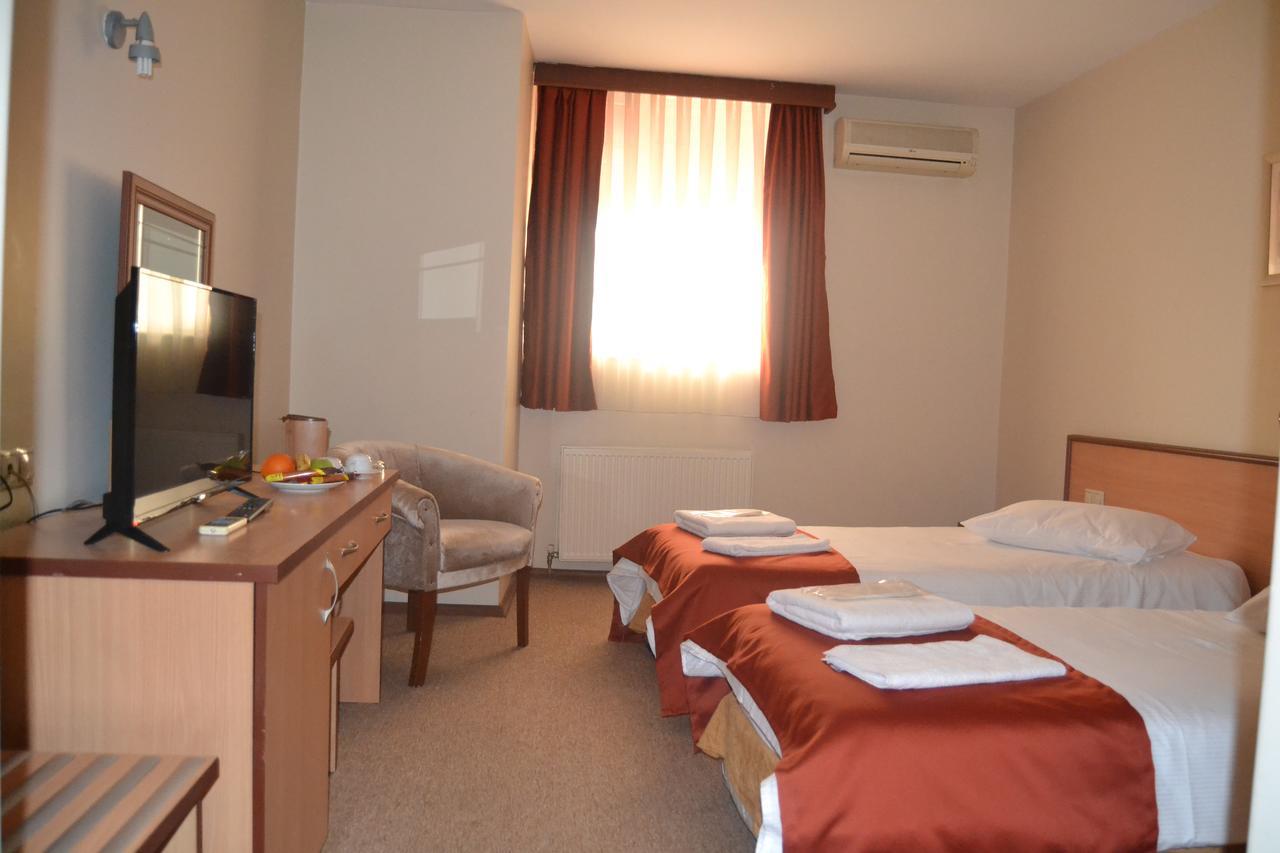 Duzce Han Otel Buitenkant foto